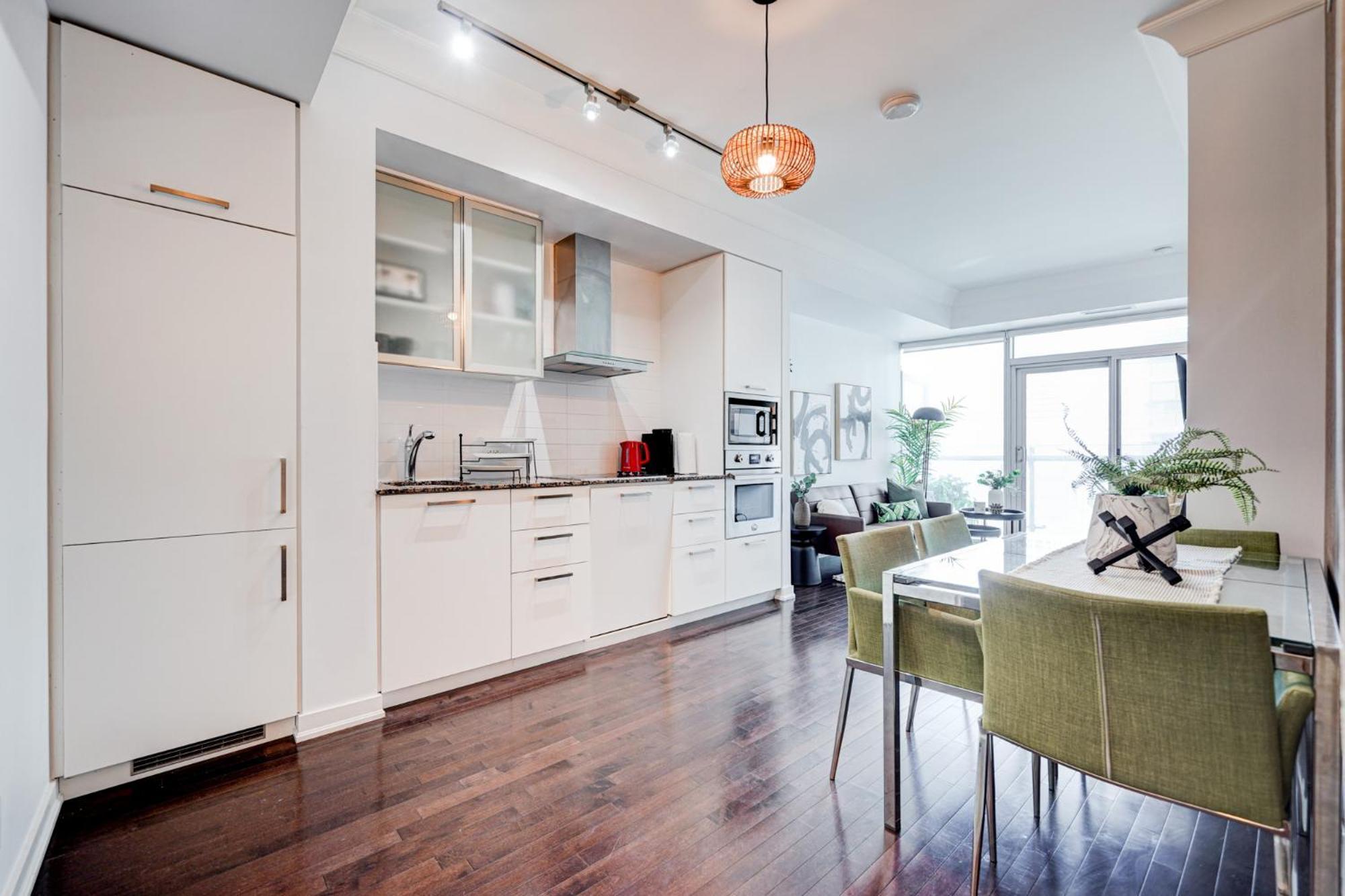 Skytree - Modern Rusty Condo Close To Union Station In Heart Of Downtown 多伦多 外观 照片
